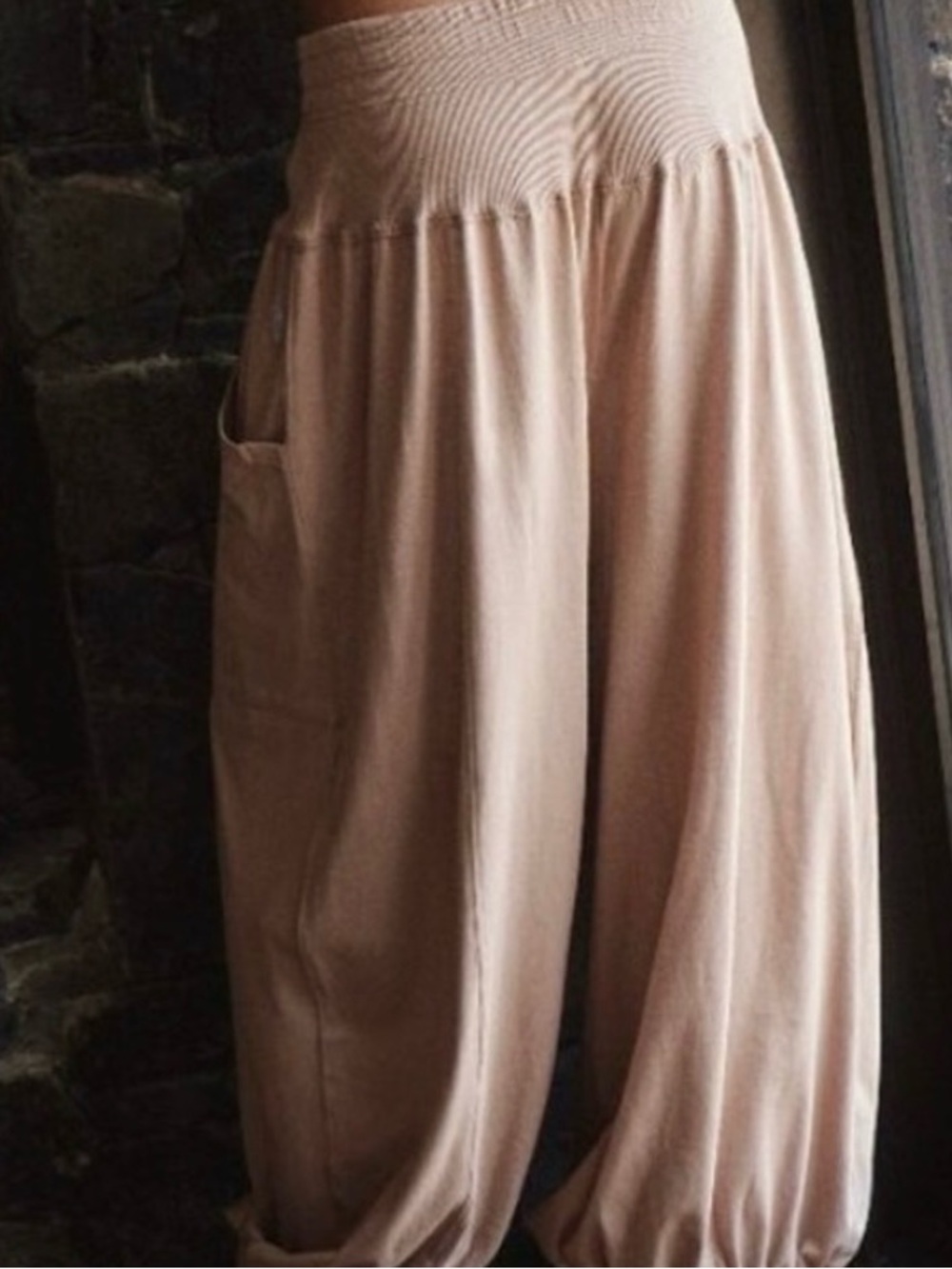 Free People Movement Up in the Air pants. NWOT. Sandy - Picture 6 of 7